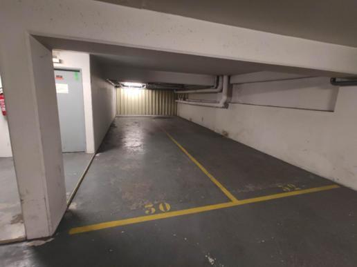 Boxage places parking Suresnes - 1