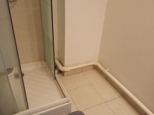 Pose de wc dans une salle d'eau - 1